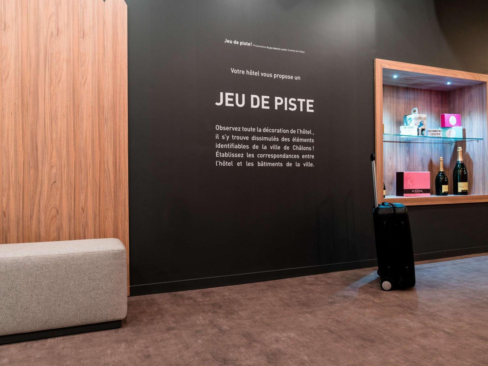 Hotel Ibis Styles Chalons En Champagne Centre Esterno foto