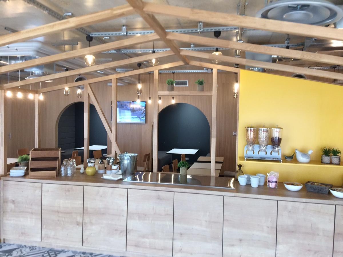 Hotel Ibis Styles Chalons En Champagne Centre Esterno foto
